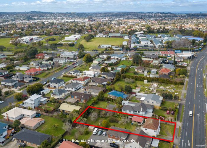  at 4027 Great North Road, Glen Eden, Auckland