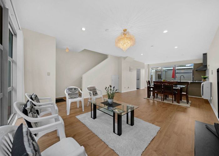  at 6 Kauri Drive, Takanini, Papakura, Auckland