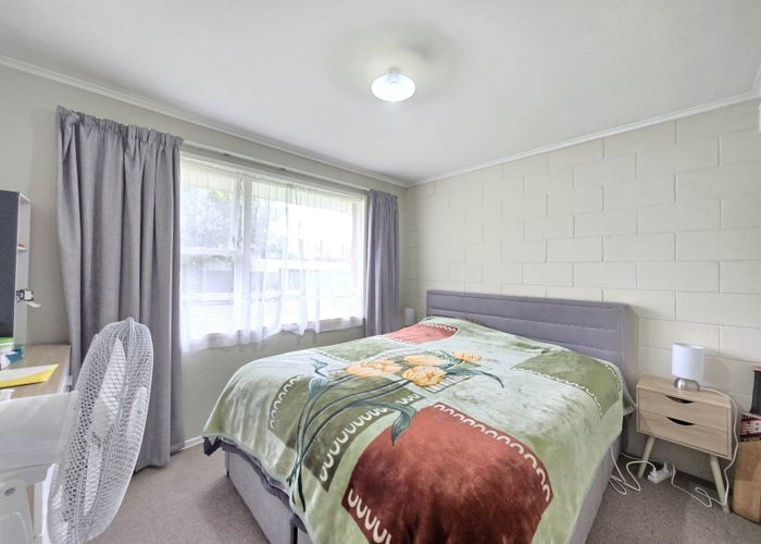  at 1/8 Fraser Road, Papatoetoe, Manukau City, Auckland