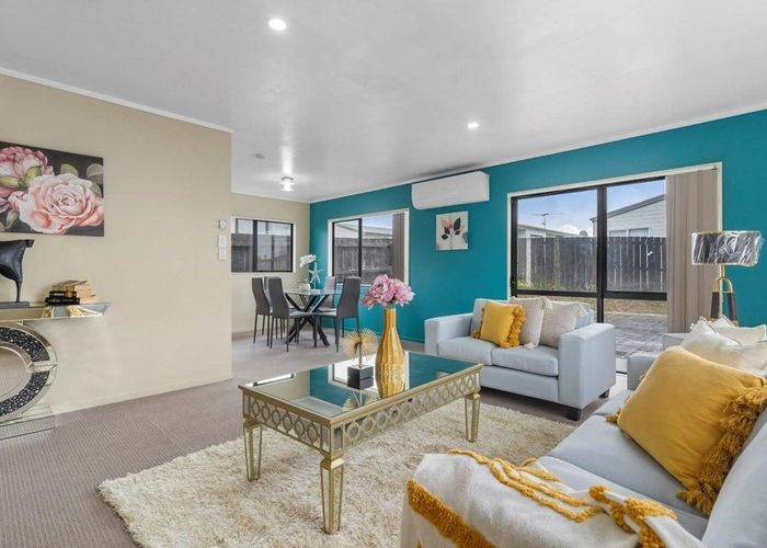  at 1/25 Oratu Place, Manurewa, Manukau City, Auckland