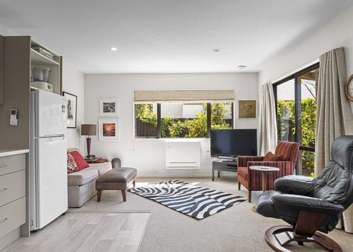  at 25A Gleneagles Terrace, Ilam, Christchurch