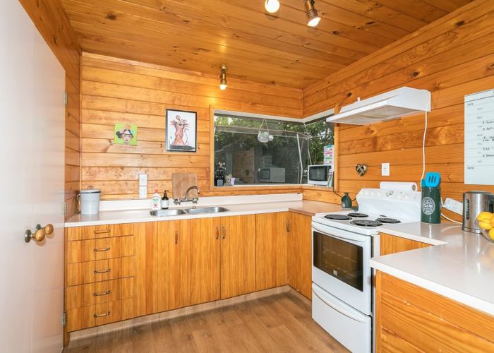  at 12 Comries Road, Chartwell, Hamilton