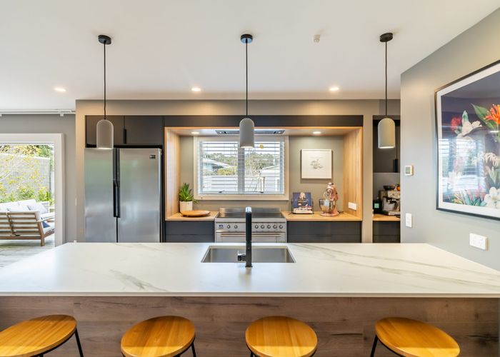  at 10 Stipulate Place, Ascot Park, Porirua