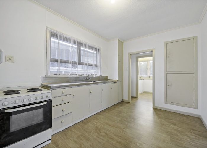  at 4/118 O'Donnell Avenue, Mount Roskill, Auckland City, Auckland