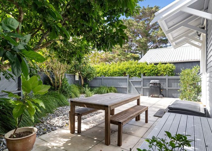  at 33 Rambler Crescent, Beach Haven, North Shore City, Auckland