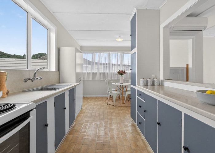  at 16 Hodgins Grove, Naenae, Lower Hutt, Wellington