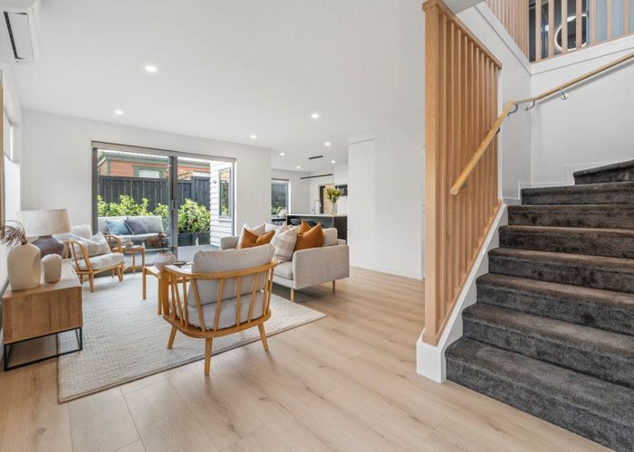  at 98F Forrest Hill Road, Forrest Hill, North Shore City, Auckland