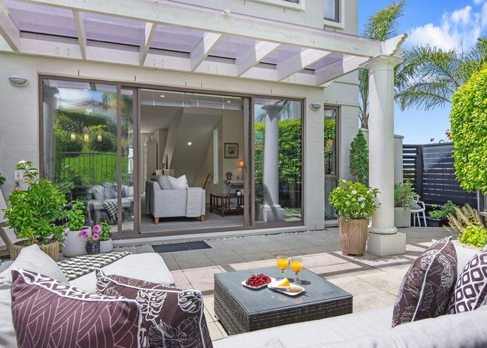  at 138 Salerno Rise, Albany, North Shore City, Auckland