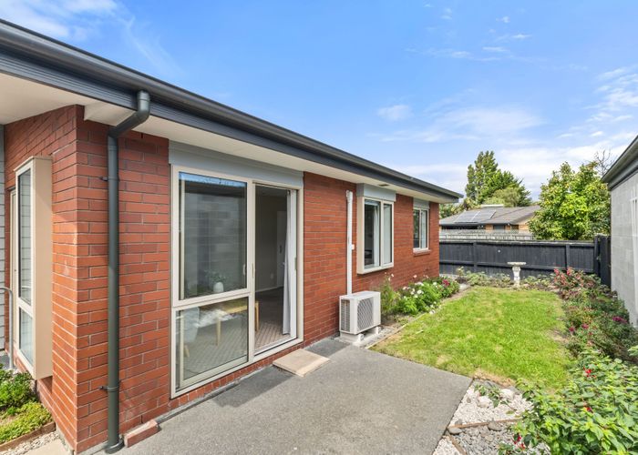  at 9/25 Tilford Street, Woolston, Christchurch