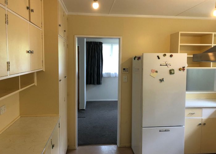  at 87 Hazlewood Avenue, Karori, Wellington