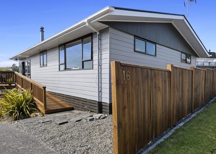  at 16 La Salle Drive, Westown, New Plymouth