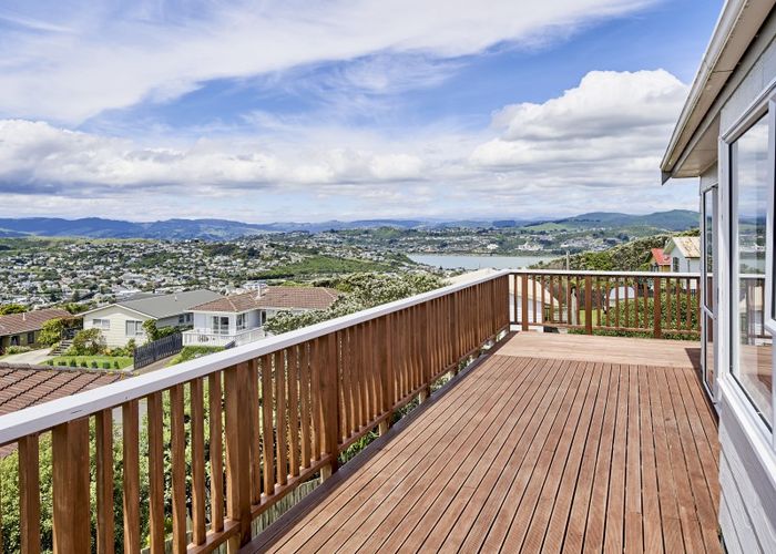  at 3 Tikati View, Titahi Bay, Porirua