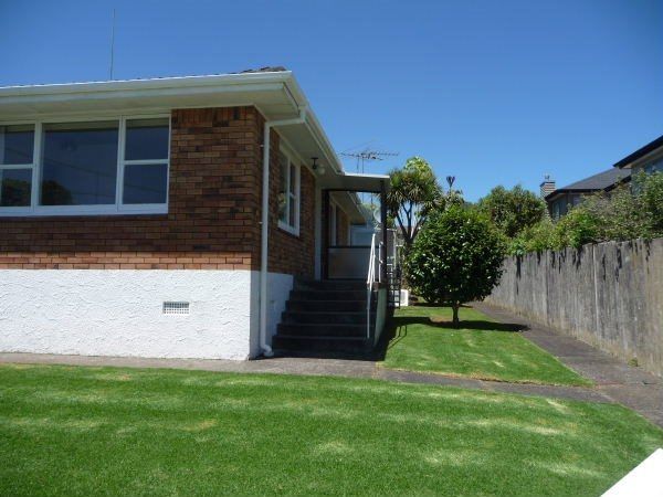  at 3/4 Shackleton Road, Mount Eden, Auckland