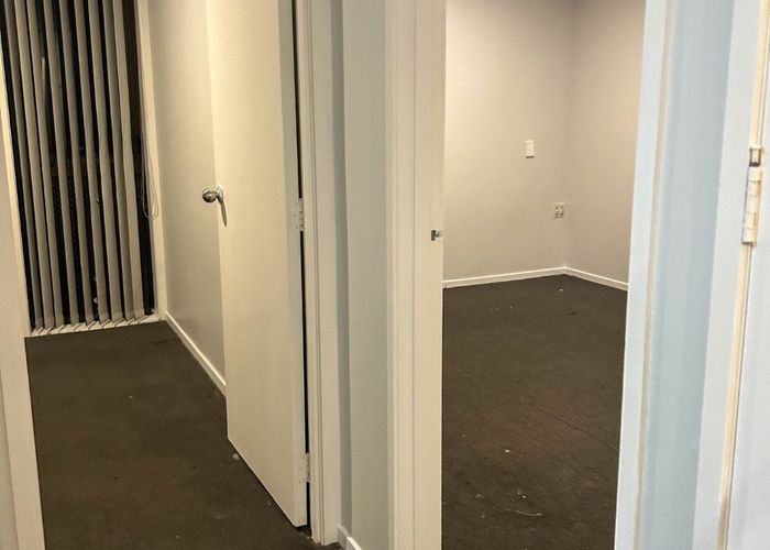  at 31 Waimai Avenue, Weymouth, Manukau City, Auckland