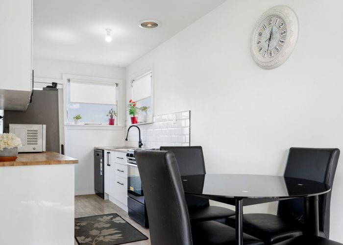  at 4/37 English Street, Sockburn, Christchurch City, Canterbury