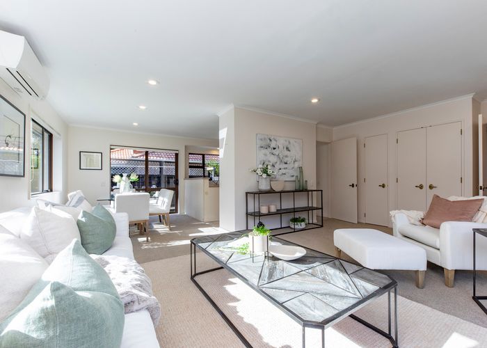  at 2/644 Manukau Road, Epsom, Auckland