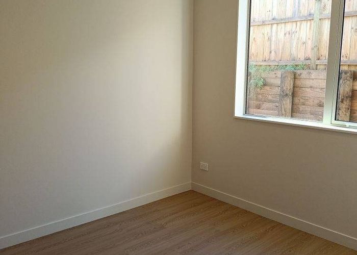  at 17 Bushfield Drive, Flat Bush, Manukau City, Auckland