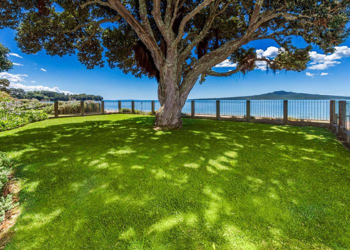  at 30 Oxford Terrace, Devonport, North Shore City, Auckland