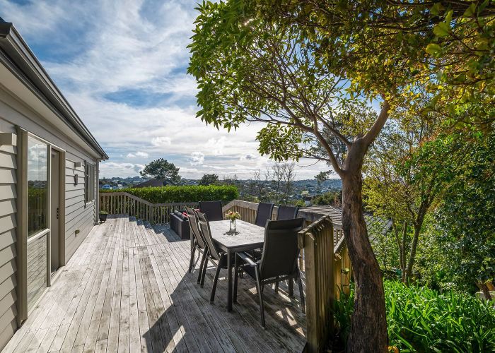  at 7 Bushglen Court, Browns Bay, Auckland