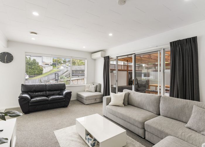  at 1/15 Sherie Place, Howick, Auckland