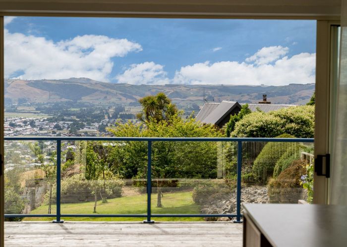  at 27 Chain Hills Road, Chain Hills, Dunedin