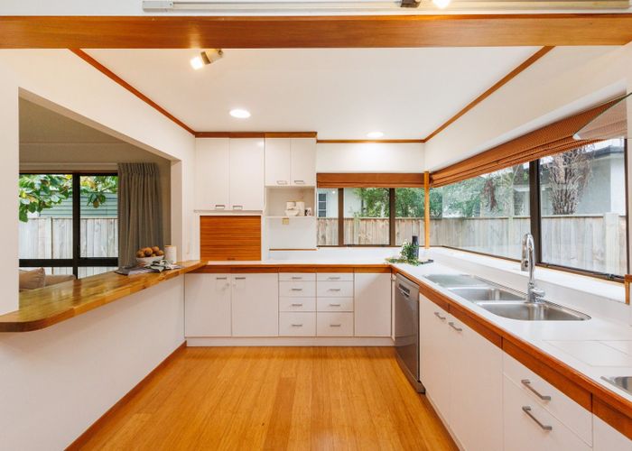  at 2 Montgomery Terrace, Hokowhitu, Palmerston North