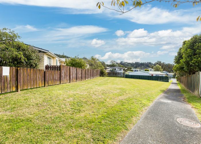  at 21 Transom Close, Whitby, Porirua, Wellington