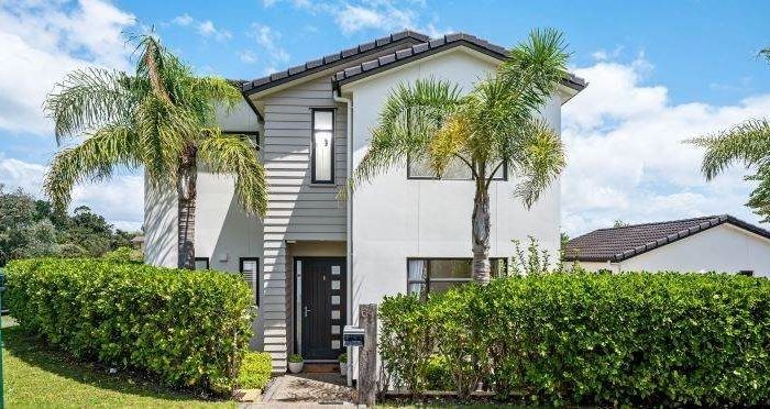  at 61 Coachman Drive, Flat Bush, Auckland