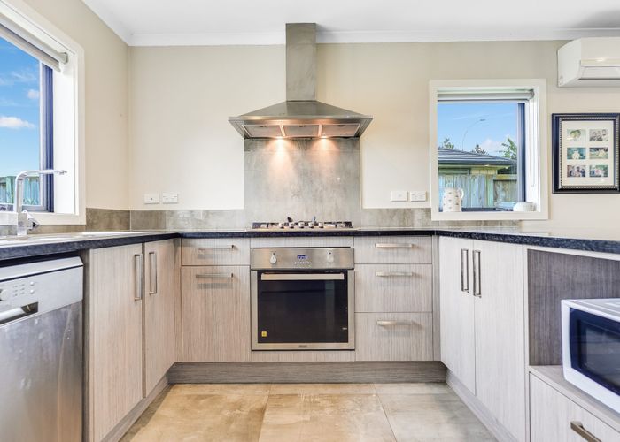  at 14 Patatee Terrace, Baverstock, Hamilton, Waikato