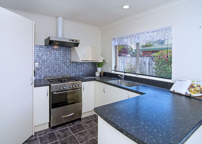  at 4/2 William Donald Drive, Solway, Masterton