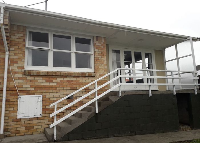  at 98B Forest Lake Road, Forest Lake, Hamilton, Waikato
