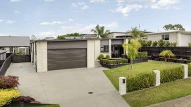  at 5 Manotini Way, Pyes Pa, Tauranga
