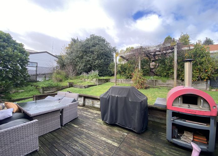  at 38 Esk Street, Parkvale, Tauranga