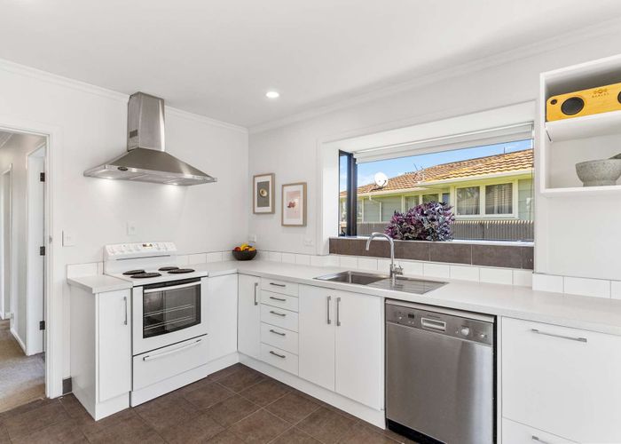  at 1 Stanton Crescent, Hoon Hay, Christchurch