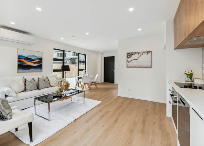  at Lot1&11/15 Oakland Avenue, Papatoetoe, Manukau City, Auckland
