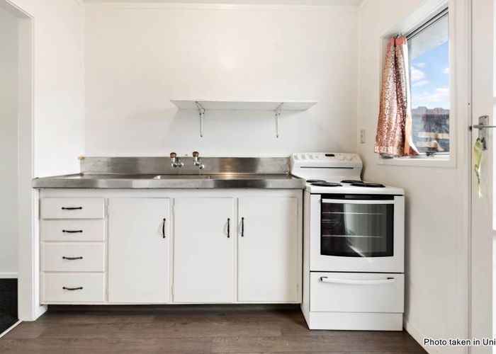  at 12/79 Glendale Road, Glen Eden, Auckland