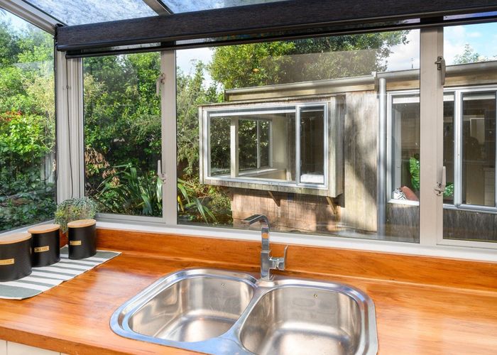  at 196 Victoria Avenue, Hokowhitu, Palmerston North, Manawatu / Whanganui