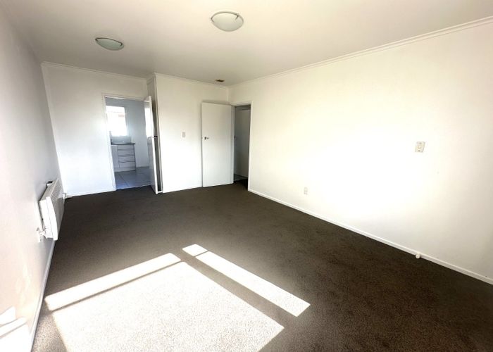  at 1/288 Rosebank Road, Avondale, Auckland City, Auckland