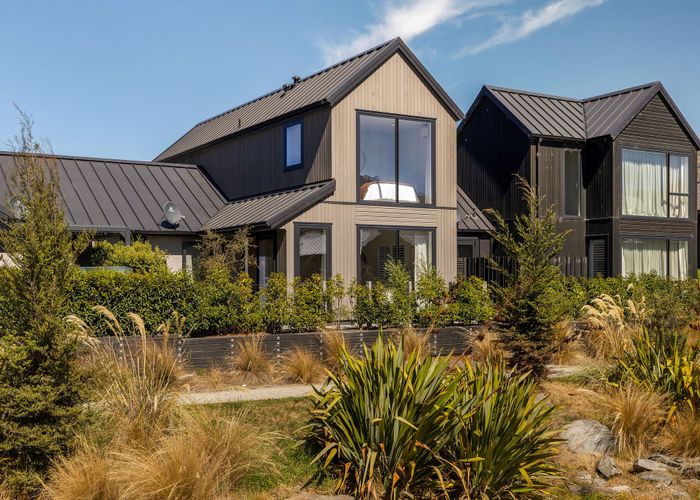  at 18 Chapman Way, Jacks Point, Queenstown-Lakes, Otago