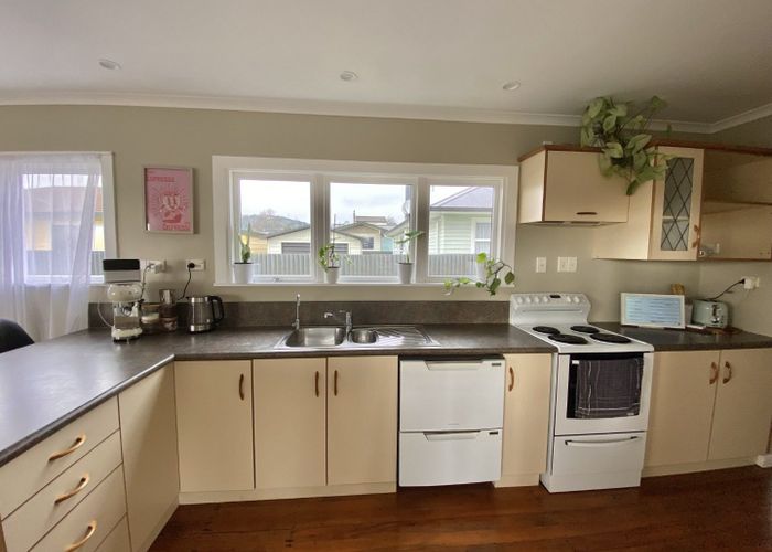  at 27 Andrew Street, Stoke, Nelson, Nelson / Tasman