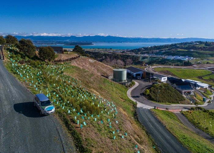  at 9 Bills Drive, Bishopdale, Nelson