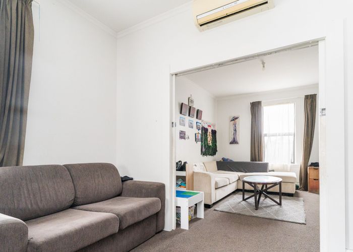  at 32 Cambridge Street, Milson, Palmerston North, Manawatu / Whanganui