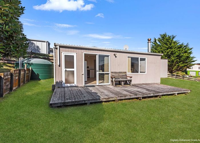  at 9 Aranui Avenue, Waitarere Beach, Levin