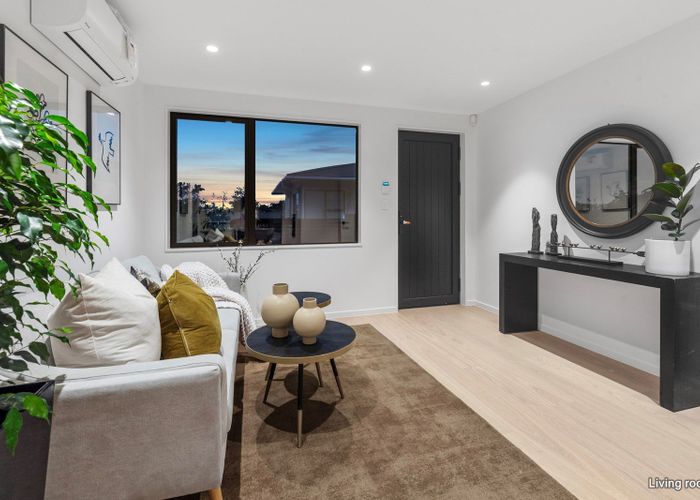  at 9B O'Donn Avenue, Beach Haven, North Shore City, Auckland
