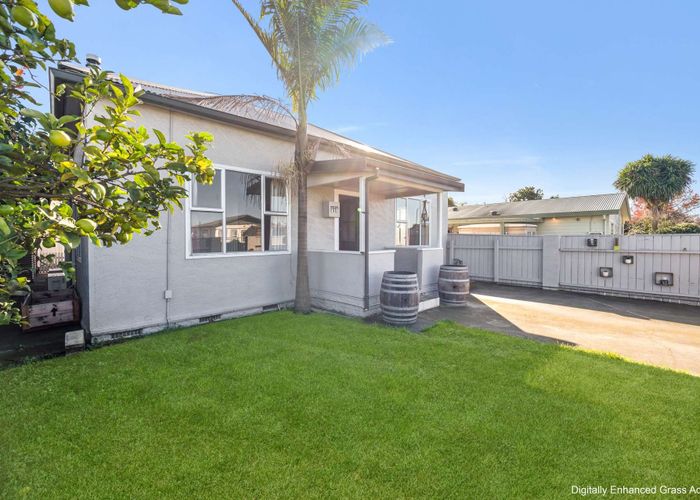  at 410 Grays Road, Saint Leonards, Hastings, Hawke's Bay