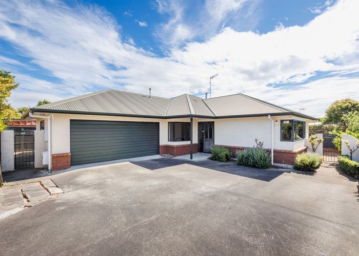  at 12 Franklin Avenue, Hokowhitu, Palmerston North