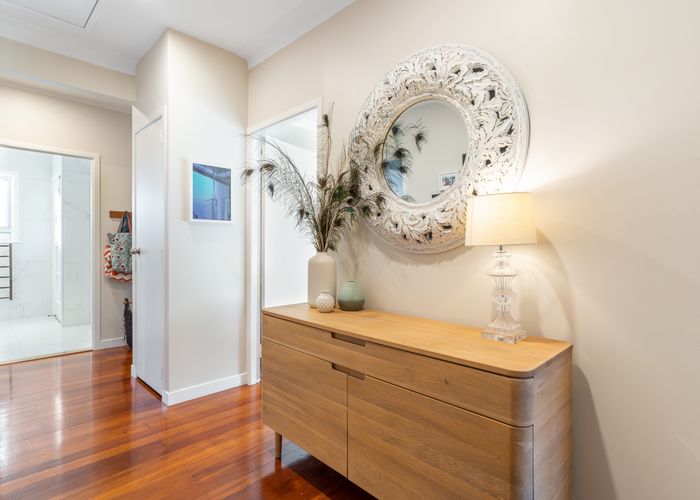  at 18 Harris Road, Mount Wellington, Auckland