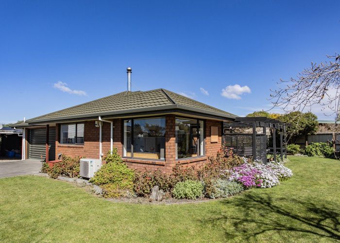  at 2 Osborne Road, Amberley, Amberley