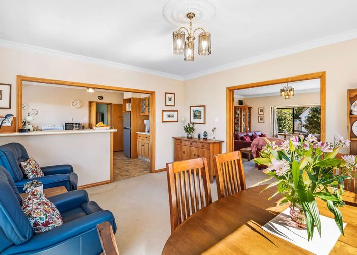  at 43 Kilkenny Place, Fitzherbert, Palmerston North, Manawatu / Whanganui