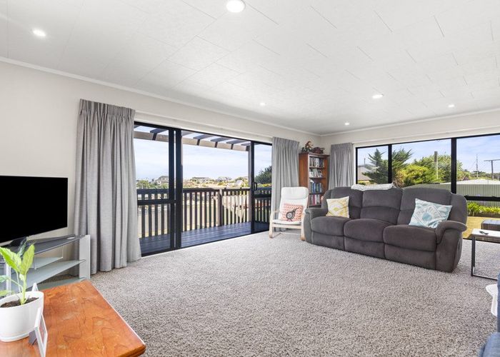  at 29 Bond Street, Foxton Beach, Horowhenua, Manawatu / Whanganui
